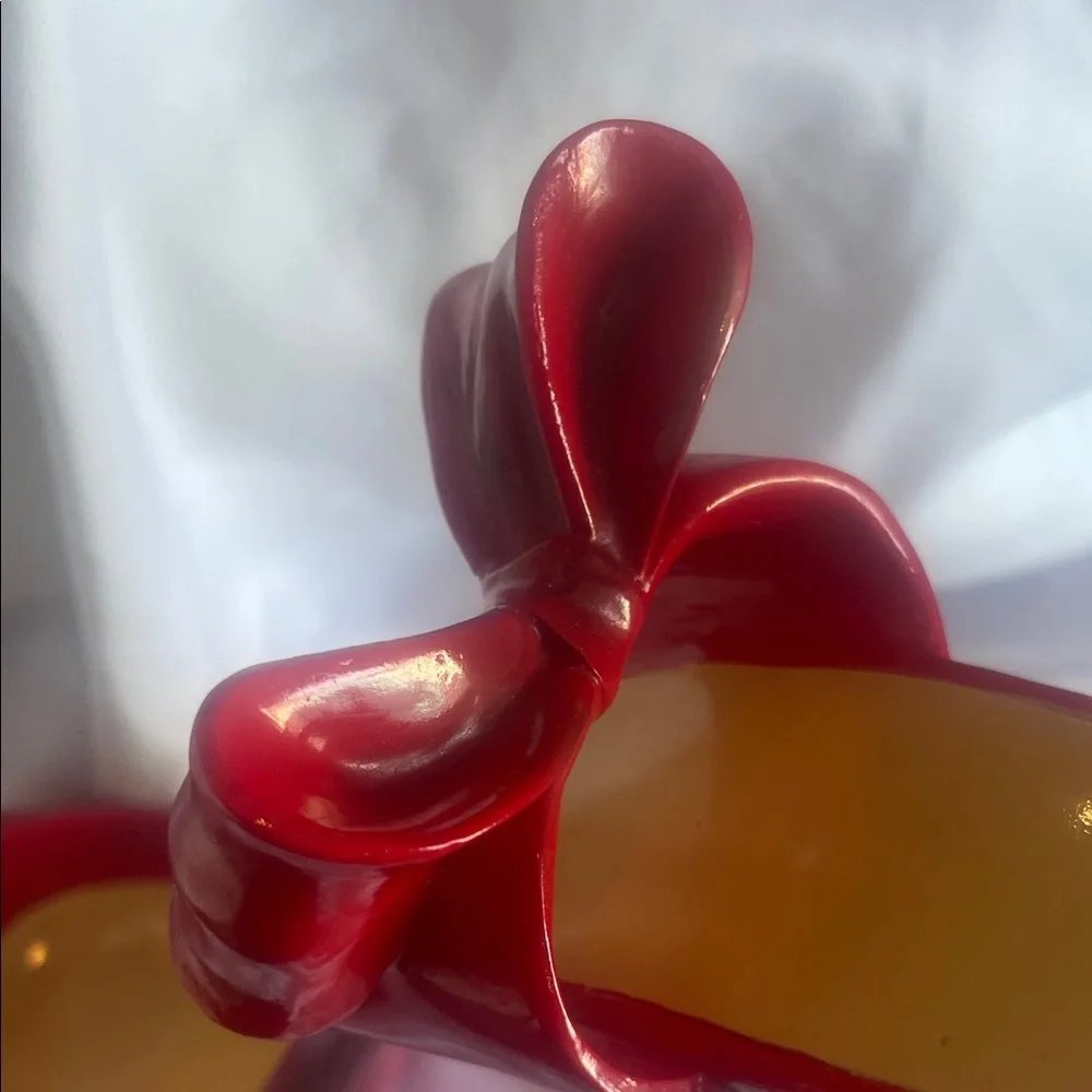 Red Bow Pointed-Toe Women's stiletto heel wine holder. Wine NOT INCLUDED LOL 😂